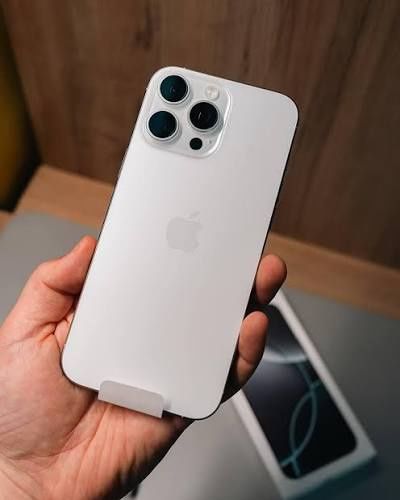 iPhone 16 pro max