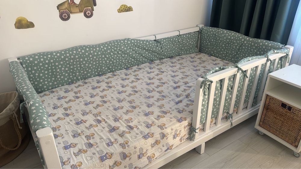 Pat Montessori din lemn masiv