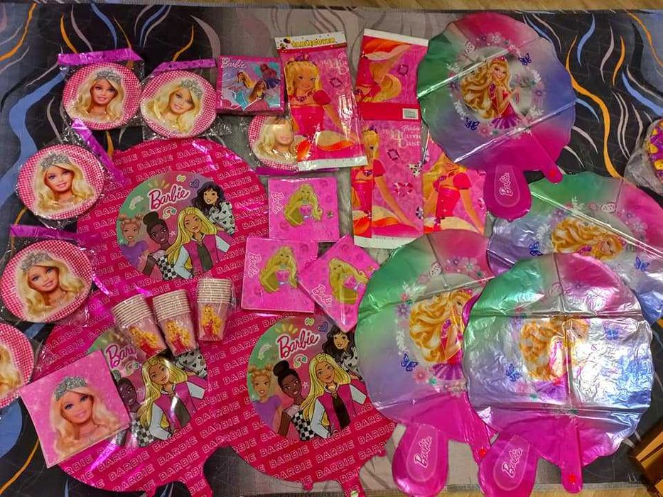 Украси- Блуи,Спайдърмен ,Барби ,Замръзналото кралство ,Тик Ток,Миньони