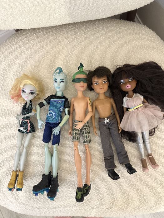 Продам кукол монстер хай/братц