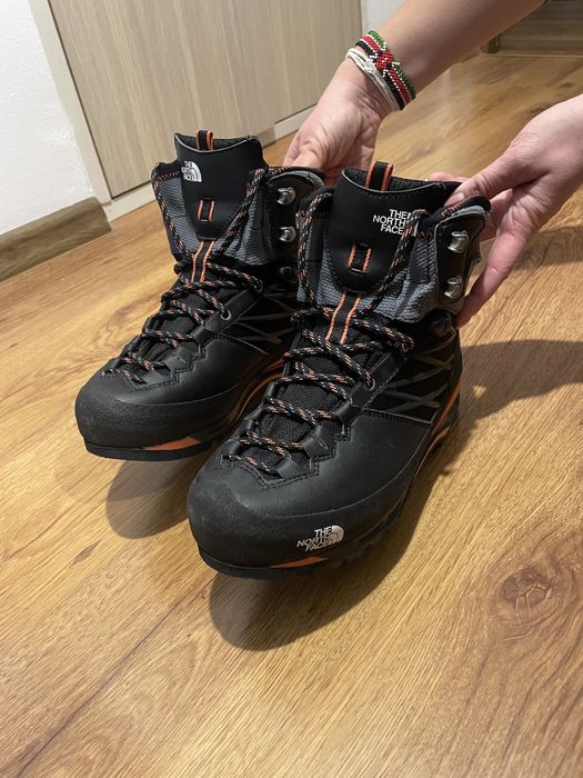 Ghete North face dama