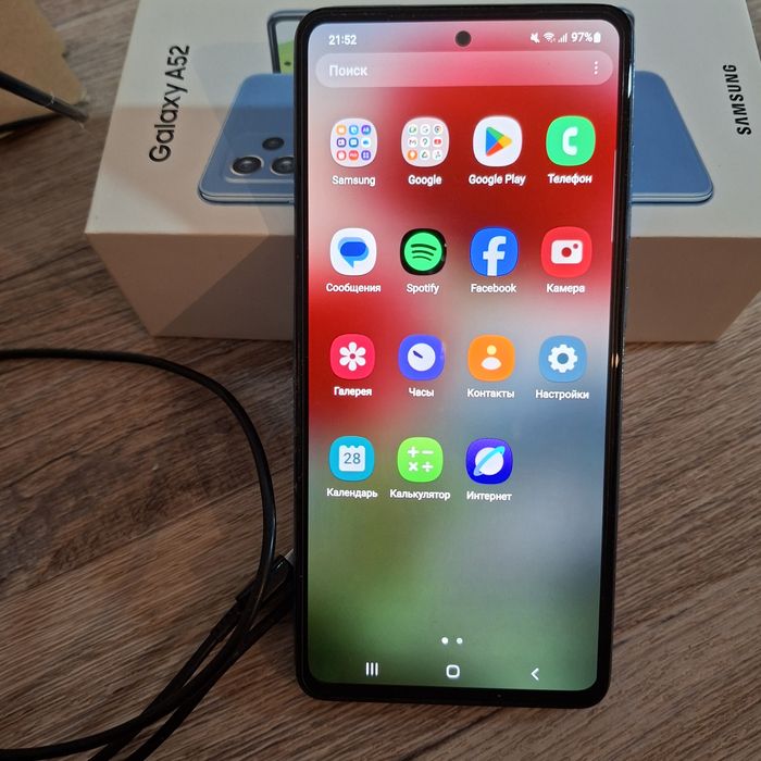 Samsung A52 продам