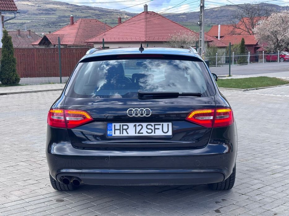 Audi A4 B8.5 Automata 2.0TDI 136CP 2013