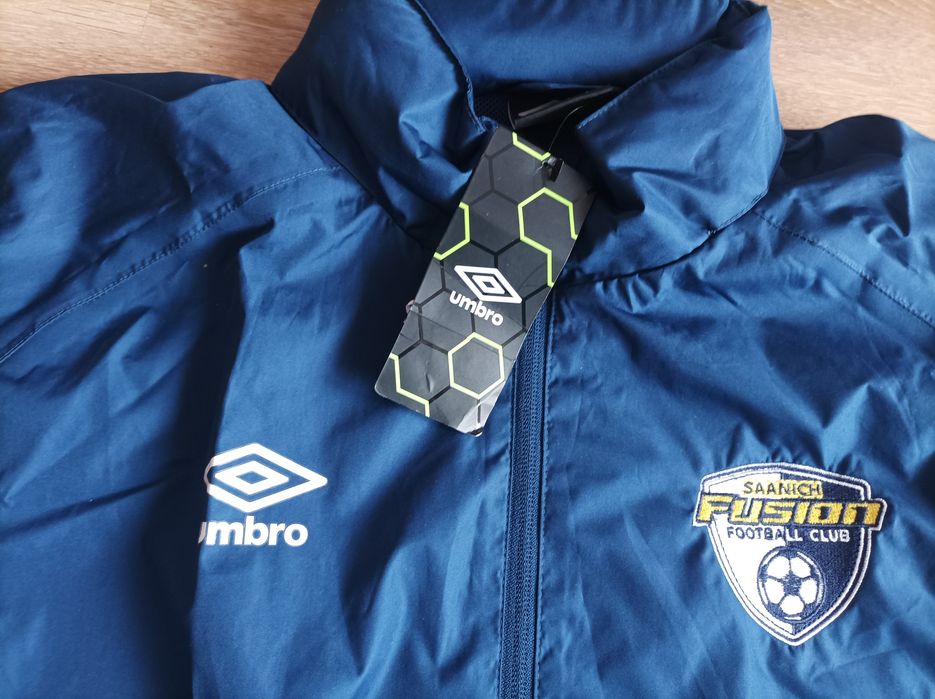 Umbro ветровка ново мъжко яке Л/ХЛ