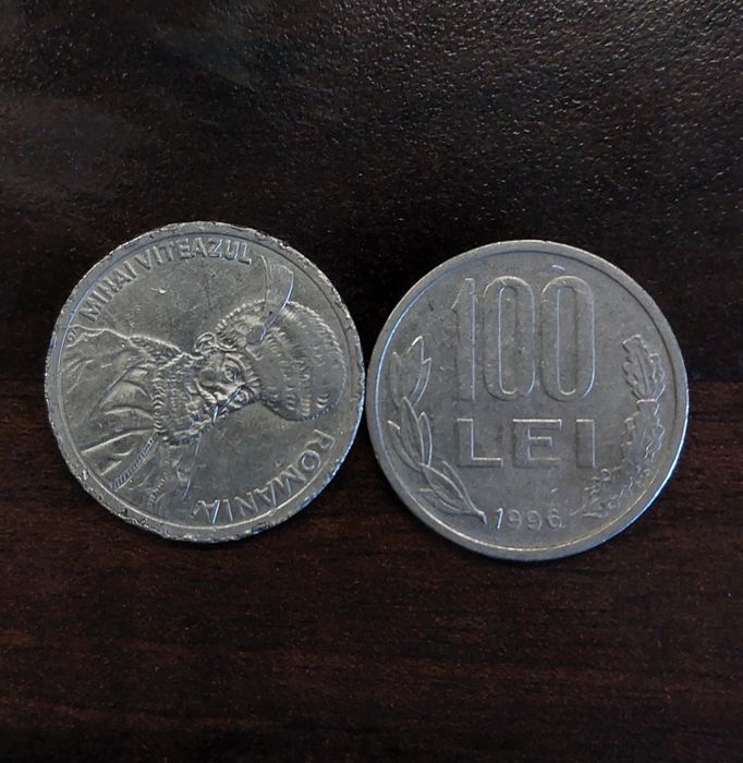 Vând monede de colecție