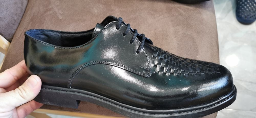 Официални обувки от естествена кожа