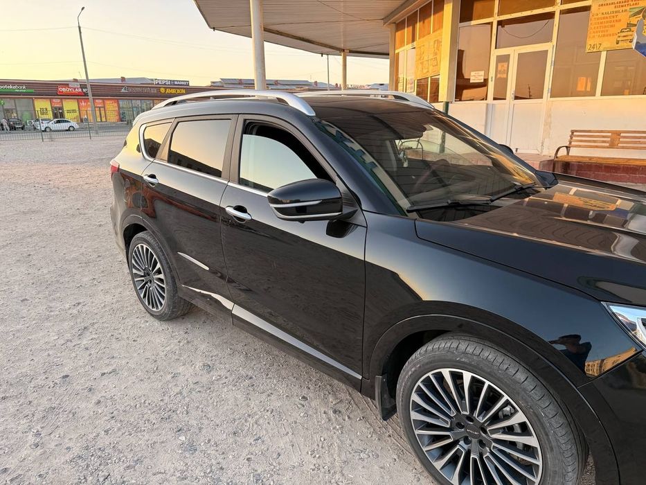 Jetour x70 sotiladi