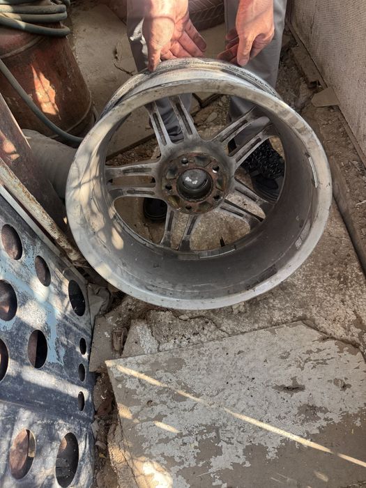 Продам титанки Диски r17