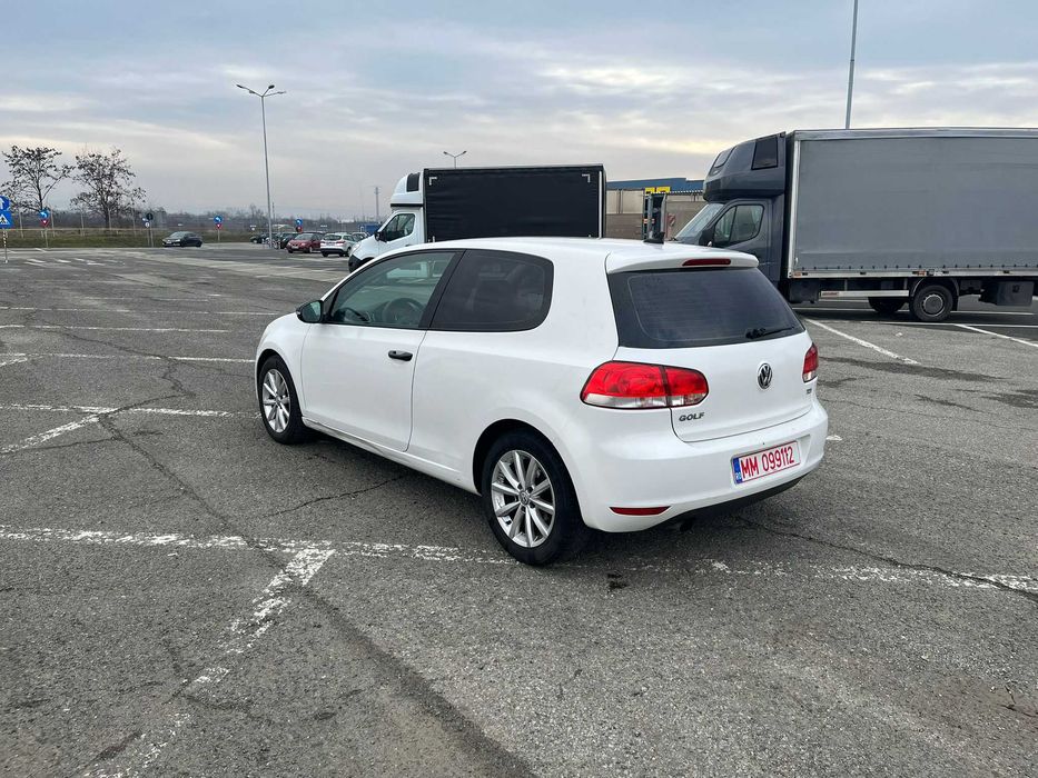 Volkswagen Golf 6 1.6 TDI 2011 246.000 km euro 5