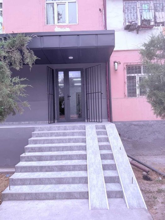 Лисунова 50 кв. Помещение в аренду под офис, магазин, аптека и похожее