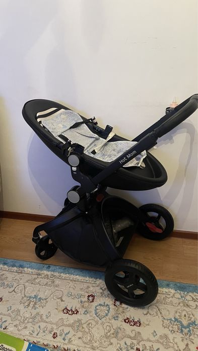 Продается б/у коляска 2 в 1 Hot mom