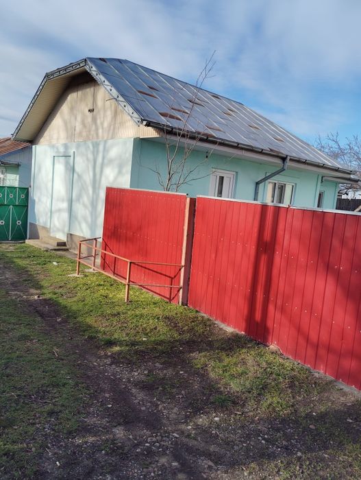Casa de vanzare com sat Rosiesti sau schimb cu apartament