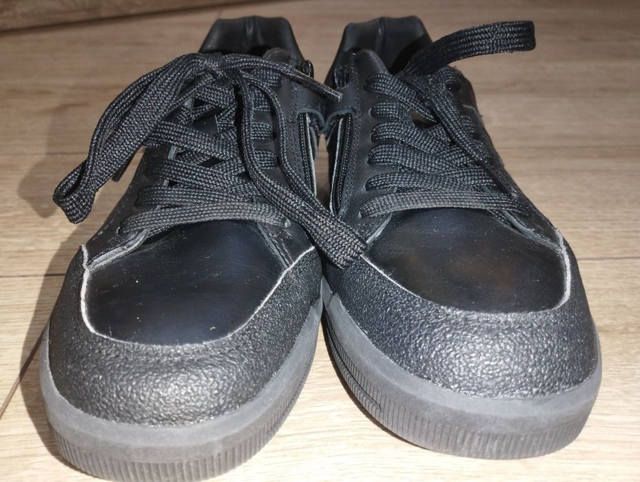 Кожанные кроссовки Geox