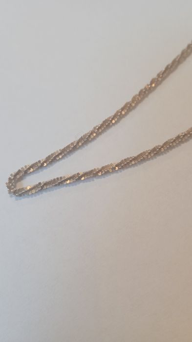 Lantisor argint 925, model deosebit de frumos