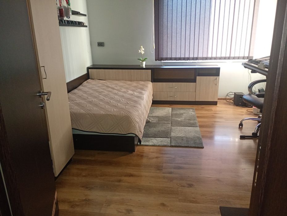 Детско юношеска стая