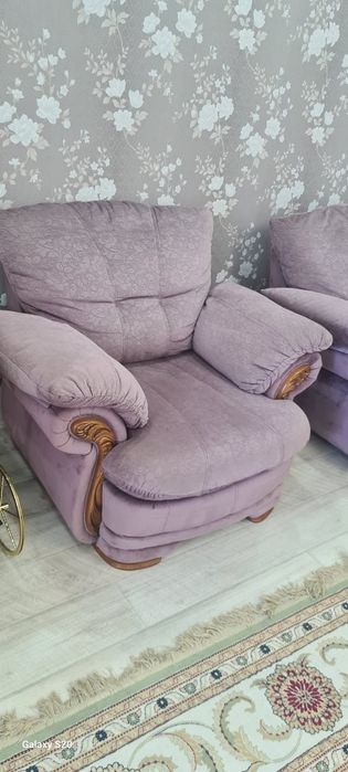 Диван угловой  для гостиной или хола