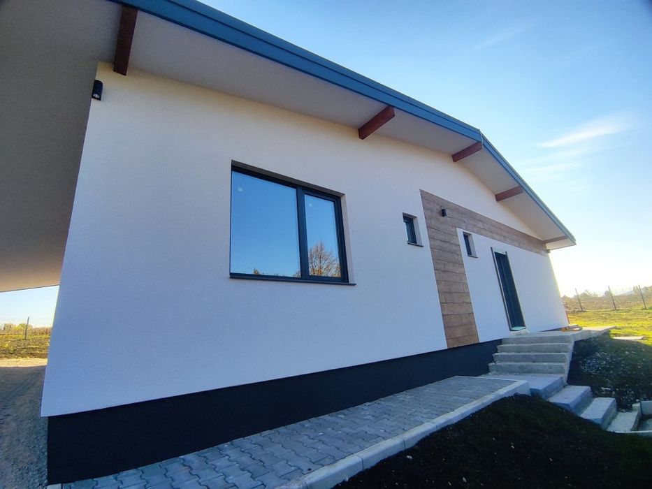 Продавам къща с Акт 16