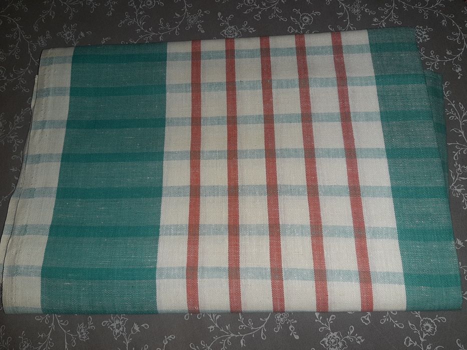 Скатерть. СРОЧНО