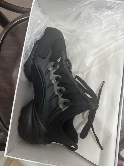 Кроссовки женские Dior