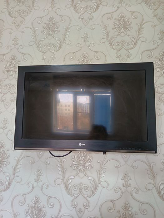 Televizor   (LG)