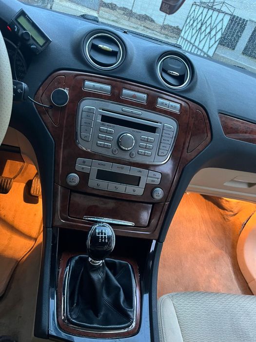 Ford Mondeo MK4 Ghia