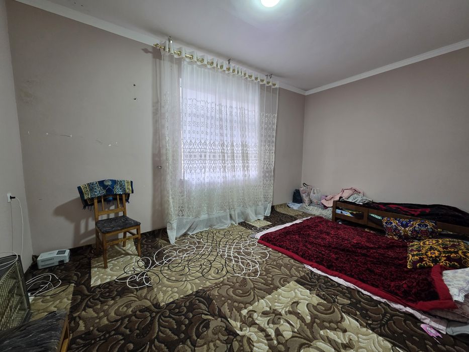 Коттедж 6 сотик  сотилади