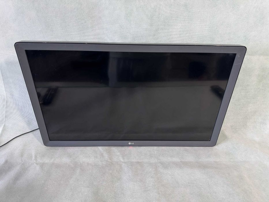 Телевизор - LG 24 inch /Smart  / A20