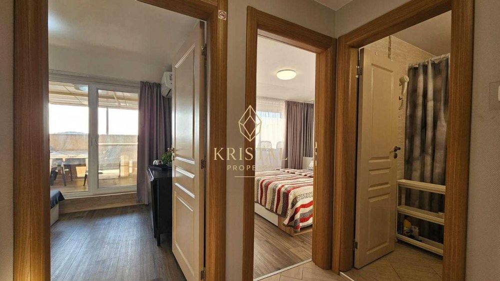 Продава се Двустаен апартамент в к.к. Слънчев бряг - 49 кв.м за 1572 €/кв.м - Снимка #6