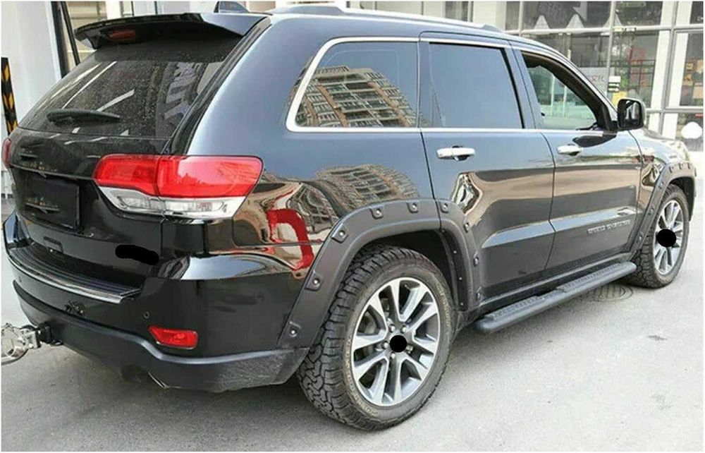 Overfendere aparatori noroi pentru Jeep Grand Cherokee 2011-2021 cu suruburi decorative