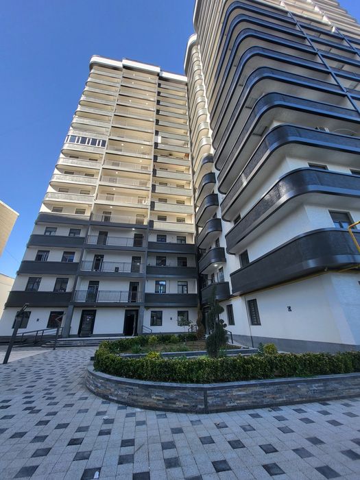 Turkiston turar joy majmuasidan 1 xonali 39 m2 uy sotiladi.