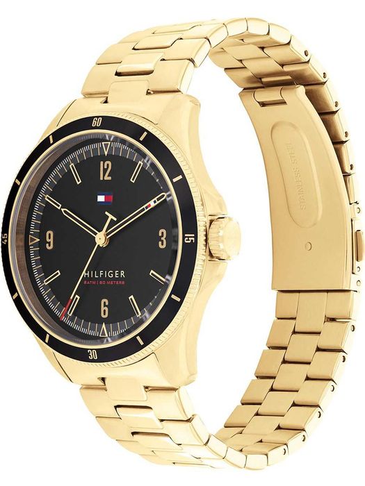 Часовник Tommy Hilfiger Maverick - чисто нов, оригинал