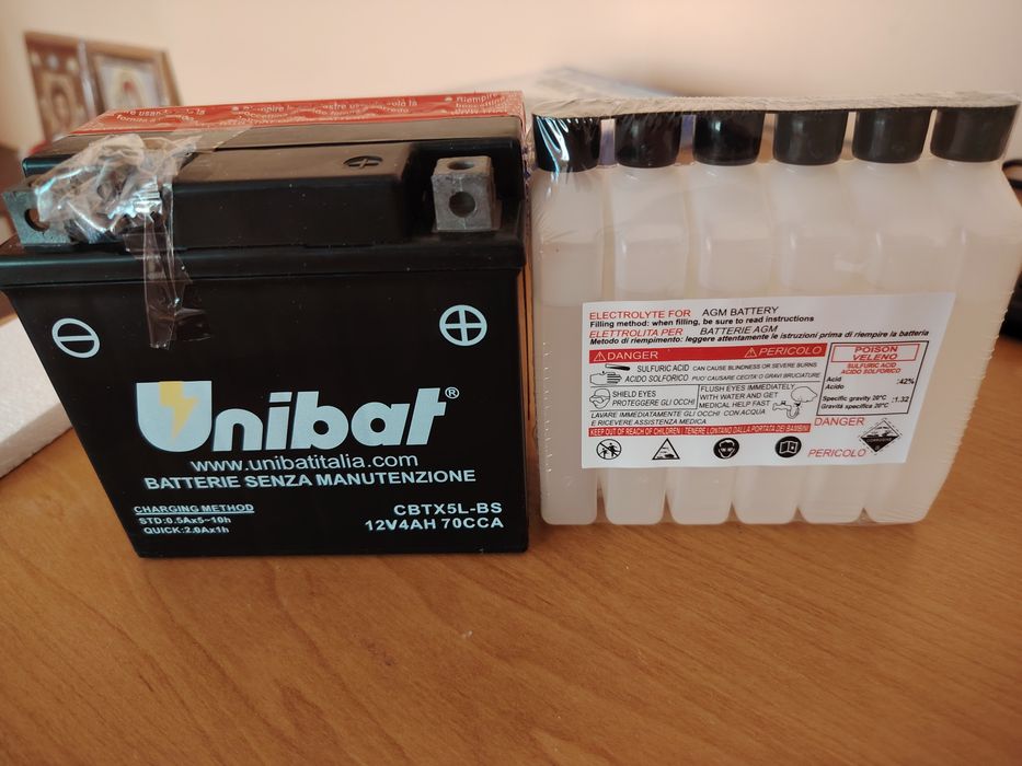Мотоциклетен акумулатор 4 Ah, 12V CBTX5L-BS