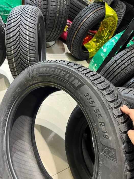 Balon shina Zimniy MICHELIN Pilot Alpin 5 235/55R19