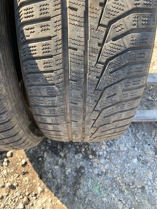 2 бр Зимни Гуми Hankok 225/55 R17 DOT 2119 ном 61