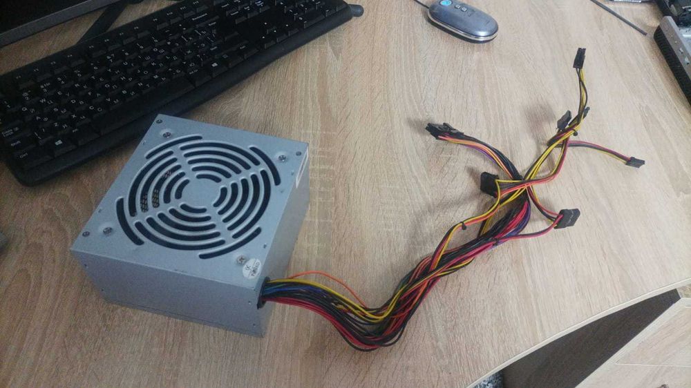 Продается блок питания AirCool CA 400-LE 400Вт