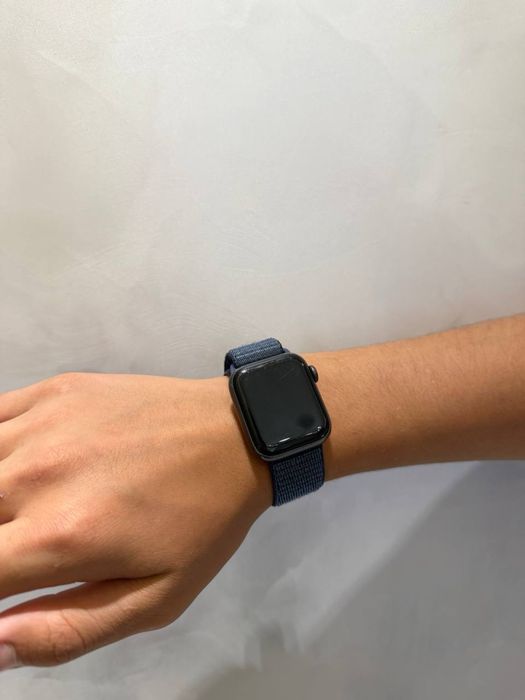 Apple watch SE Space Gray 40