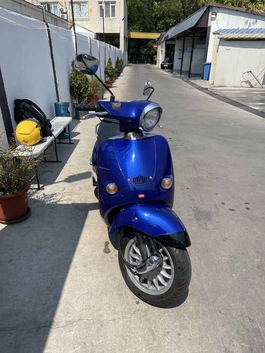 Scuter Aprilia Habana 125cc retro