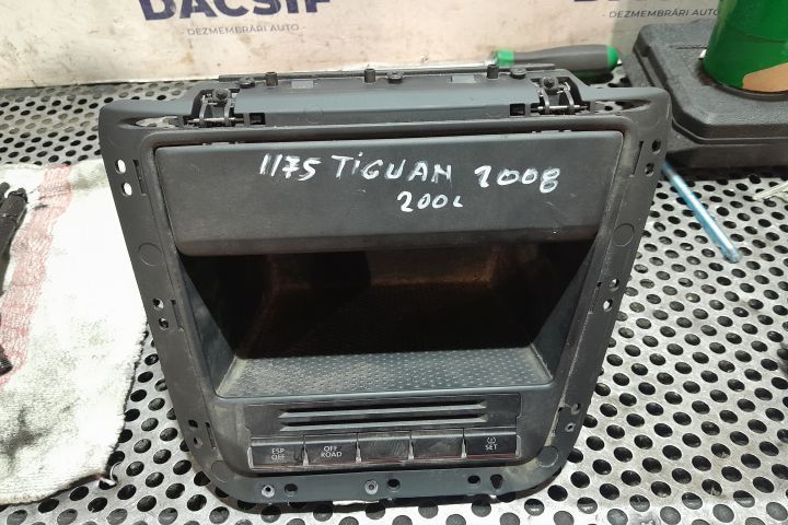 Scrumiera 5N1863476A 5N1863476A Volkswagen VW Tiguan 1 5N [2007 - 201