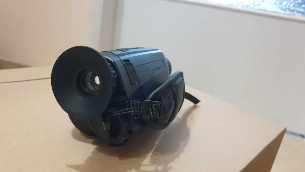 Термален монокуляр / термокамера