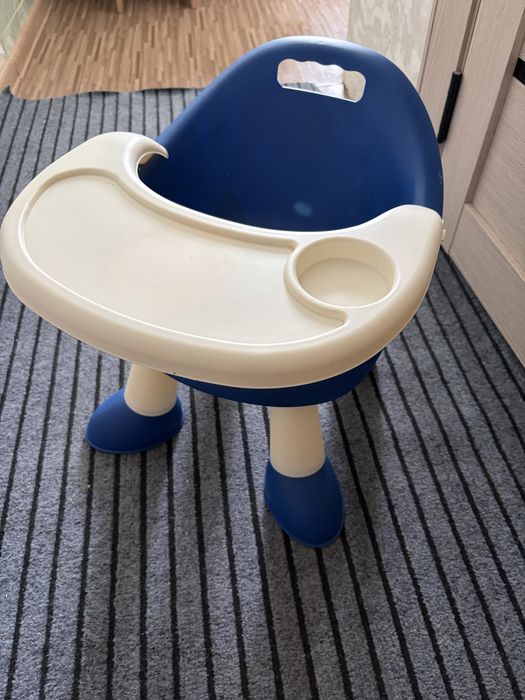 Продам мини стульчик для кормления