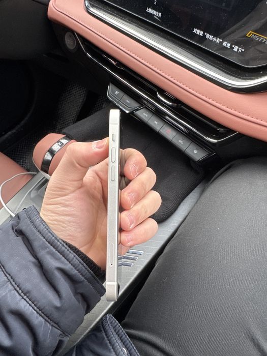 Iphone 12 продается без коробки