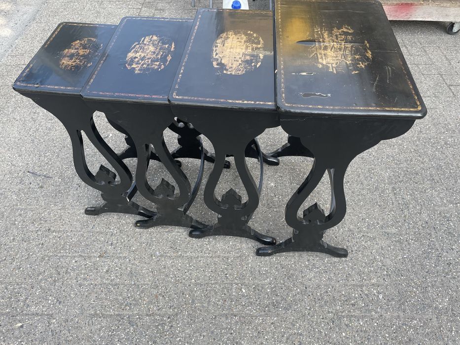 Set măsuță vechi de colecție