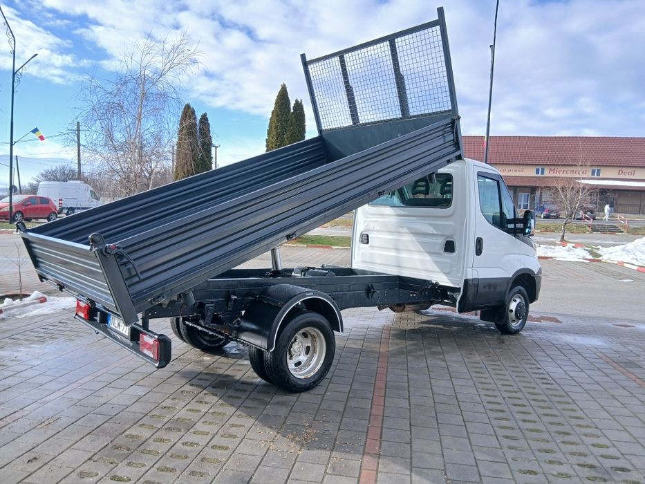 Iveco Daily 35c15/ 3.0 / 150Cp /Basculabil 3.5Tone /B /3 PARTI / An 20