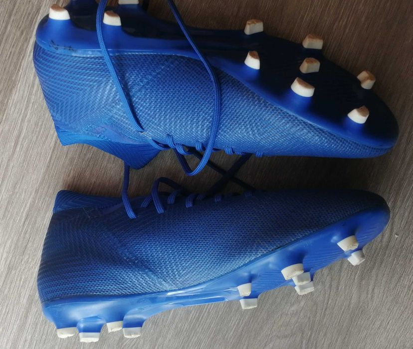 Детско-юношески обувки за футбол - 50%намаление