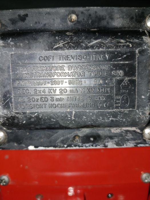 Горелка для жидкого топлива