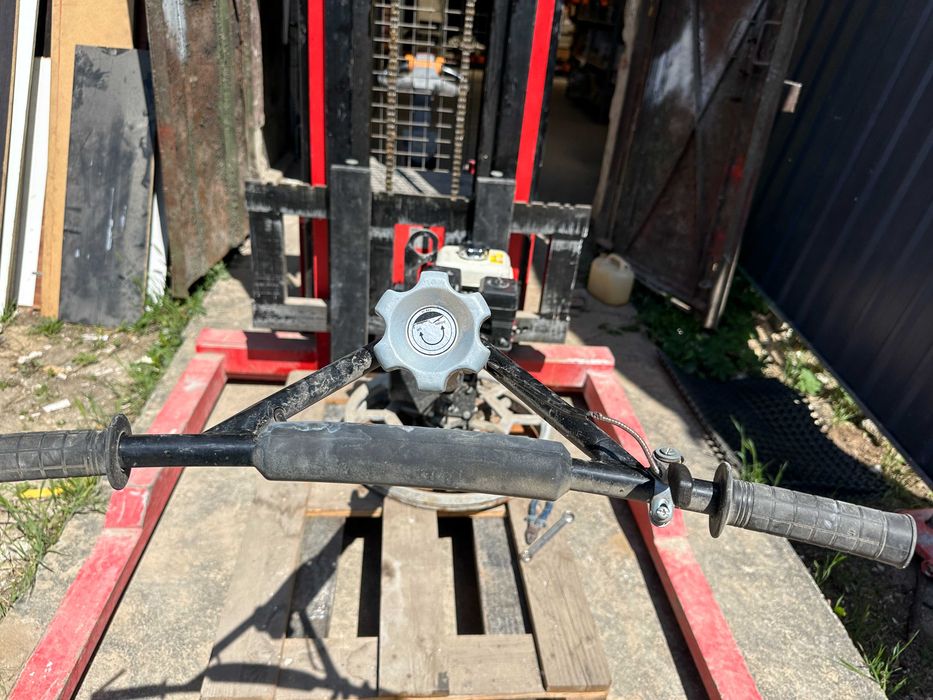 Elicopter de slefuit beton / sapa OSKAR, motor HONDA GX 120