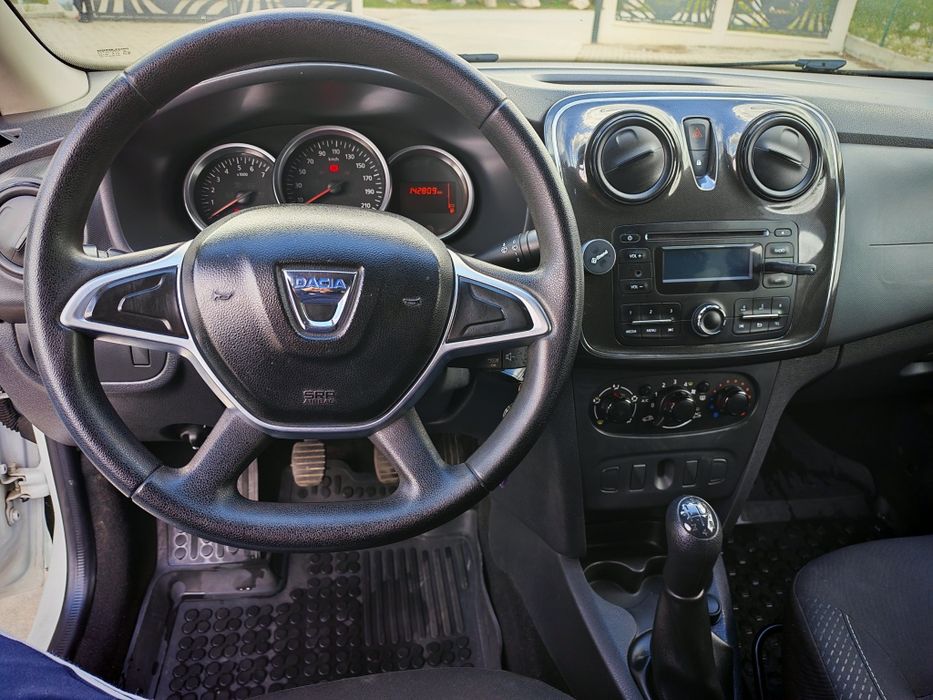 Logan 2017 benzina +GPL