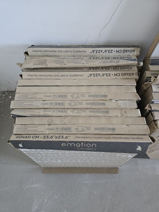 Продам плитку Emotion Ceramics