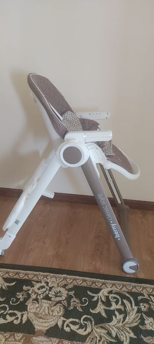 Продам детский стульчик для кормления