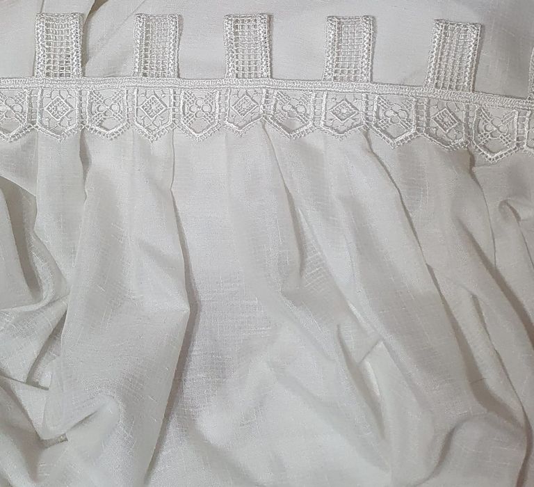 Шторы белого цвета